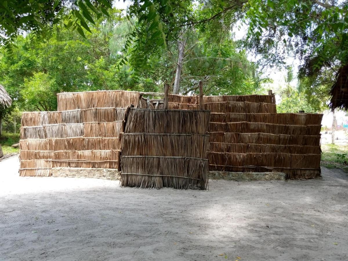 Bed and Breakfast Mida Creek Eco Camp Watamu Zewnętrze zdjęcie